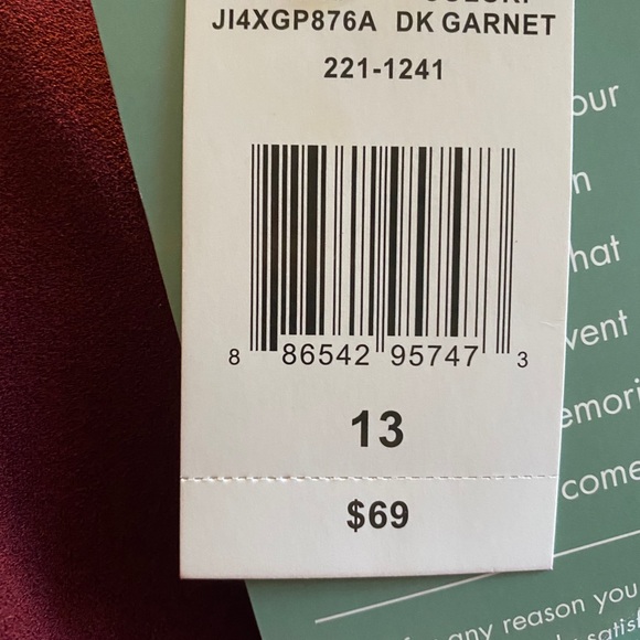 Dress - Picture 3 of 3